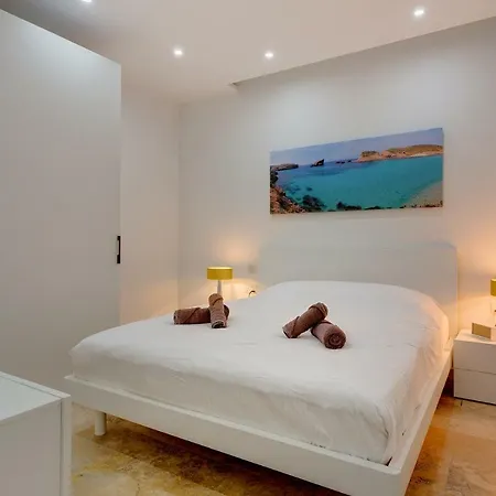 Modern 2 Bedroom In St Julians