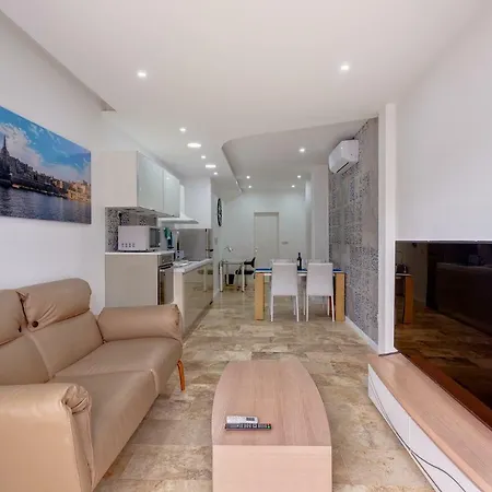 Apartment Modern 2 Bedroom In St Julians San Ġiljan