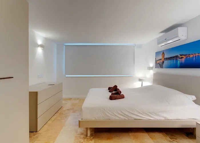 Modern 2 Bedroom In St Julians 公寓 *